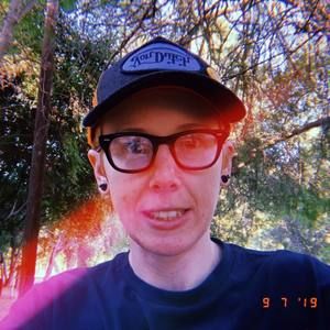 Meet your Posher, Amos